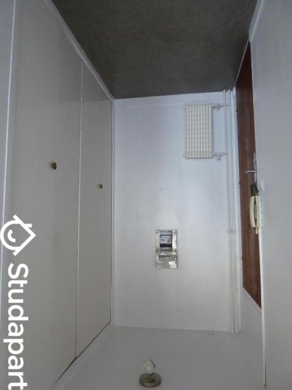 Chambre - 9 m² - 1 pièce