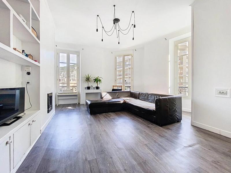 Appartement - 57 m² - 2 pièces