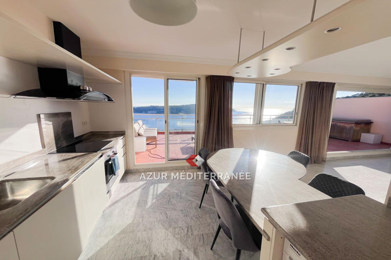 Appartement - 94 m² - 3 pièces