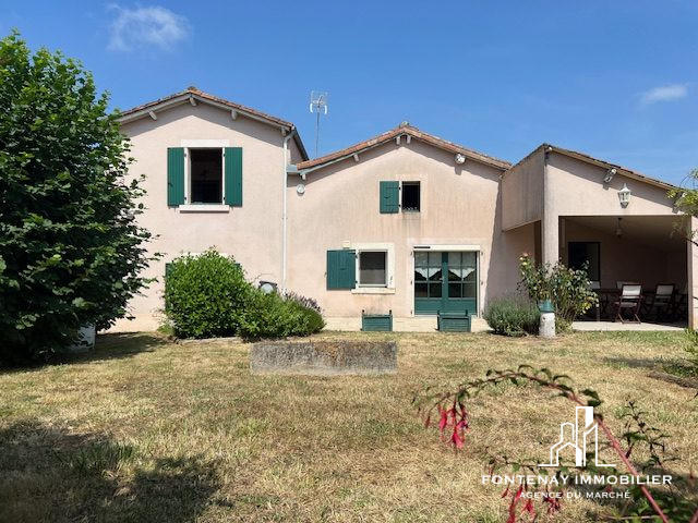 Maison ancienne - 190 m² - 6 pièces