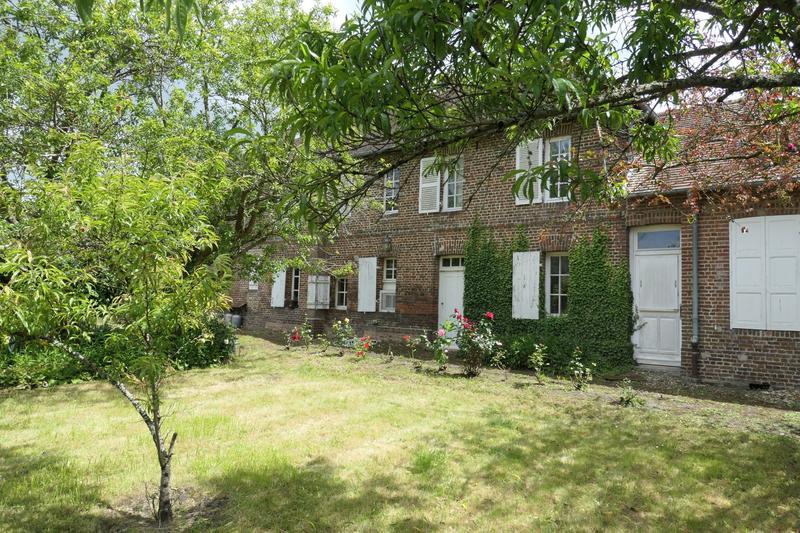 Maison - 183 m² - 9 pièces