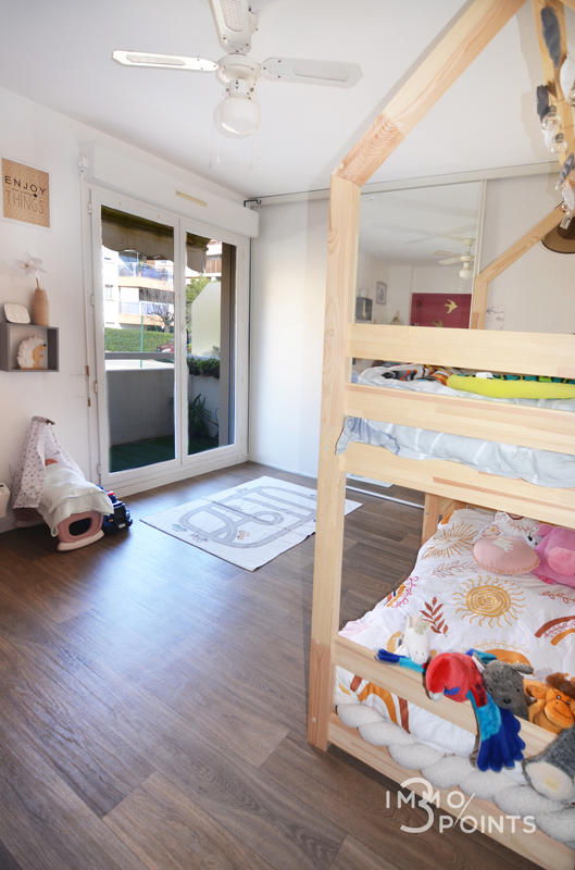 Appartement - 65 m² - 3 pièces