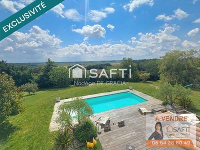 Maison - 180 m² - 6 pièces