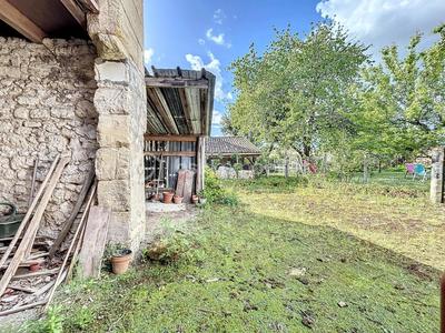 Maison en pierre - 200 m² - 7 pièces