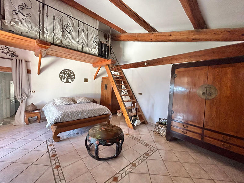 Maison - 145 m² - 7 pièces