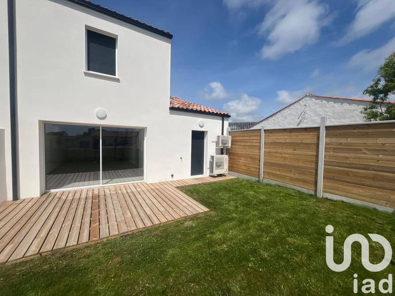 Maison - 98 m² - 5 pièces