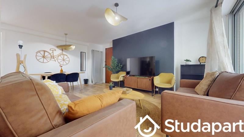 Chambre - 10 m² - 1 pièce