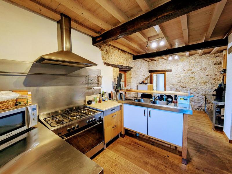 Maison - 224 m² - 7 pièces