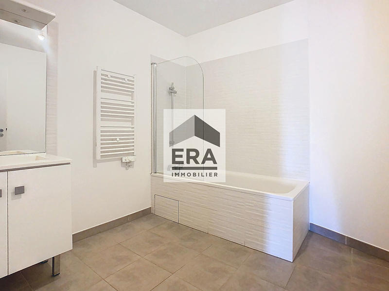 Appartement - 86 m² - 4 pièces