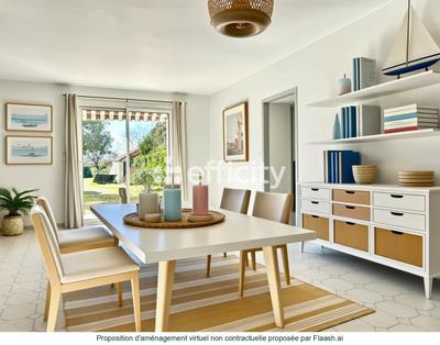 Maison - 210 m² - 9 pièces