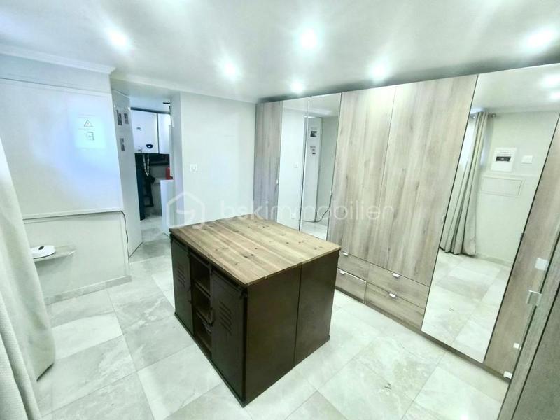 Maison - 167 m² - 6 pièces