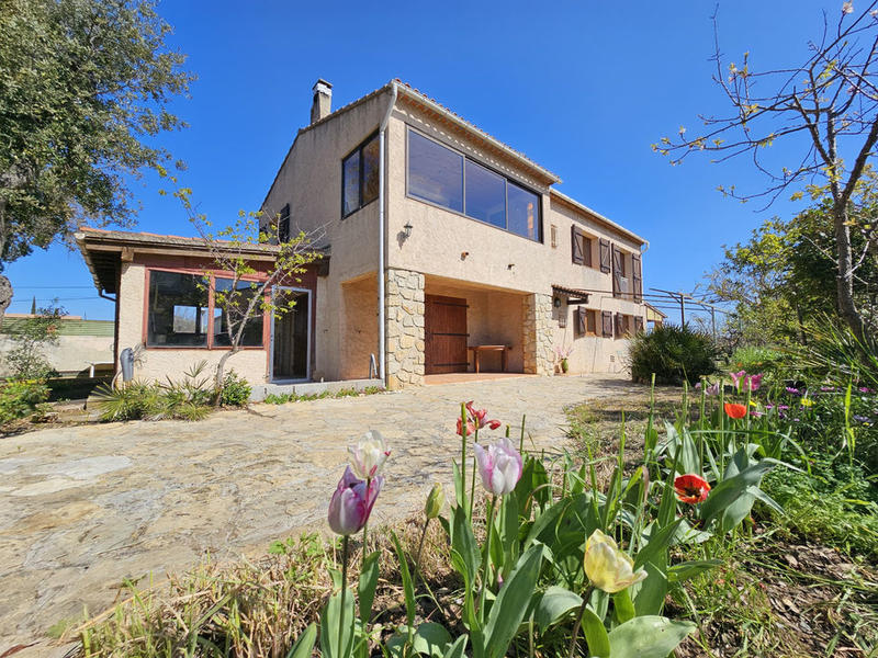 Maison - 124 m² - 6 pièces