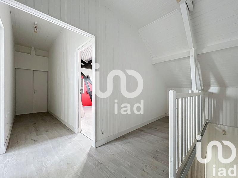 Maison - 200 m² - 7 pièces