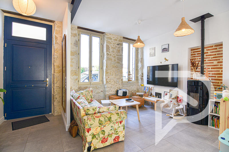 Maison - 95 m² - 4 pièces