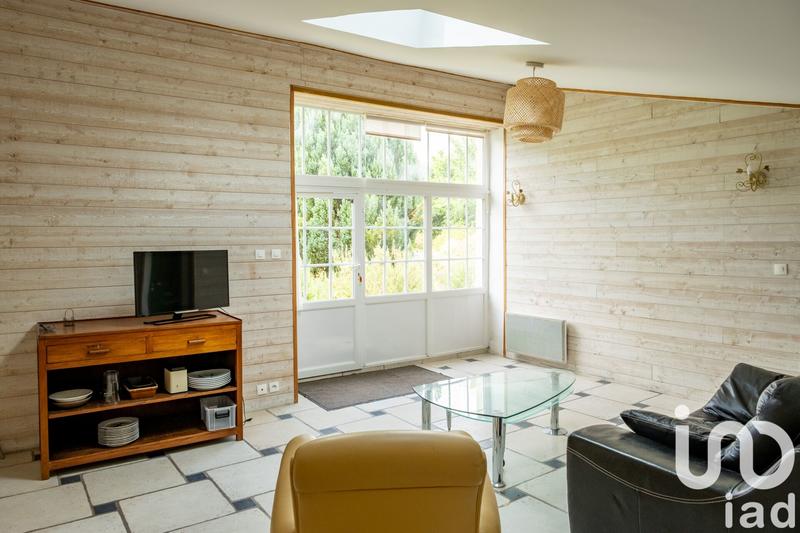 Maison - 275 m² - 8 pièces