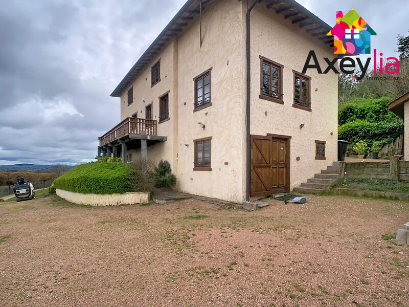 Maison - 173 m² - 7 pièces