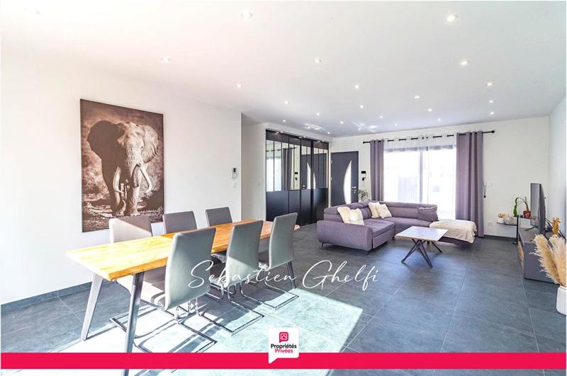 Maison - 128 m² - 5 pièces