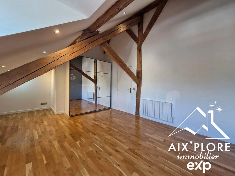 Appartement - 126 m² - 4 pièces