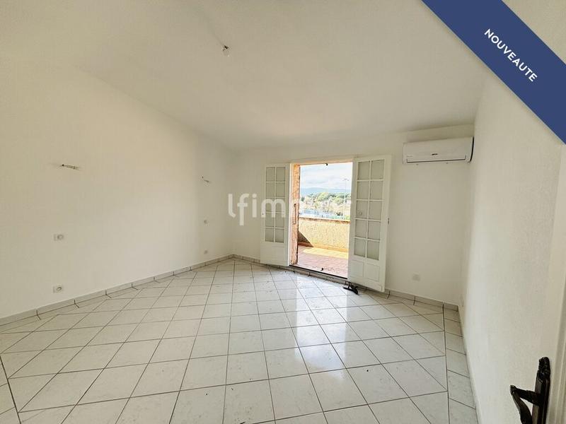 Villa - 213 m² - 7 pièces