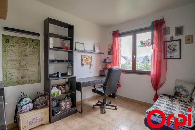 Villa - 99 m² - 5 pièces