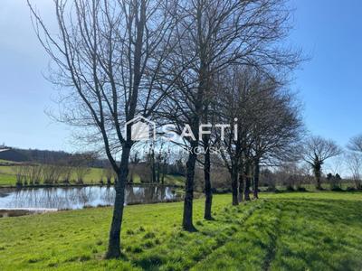 Maison - 180 m² - 6 pièces