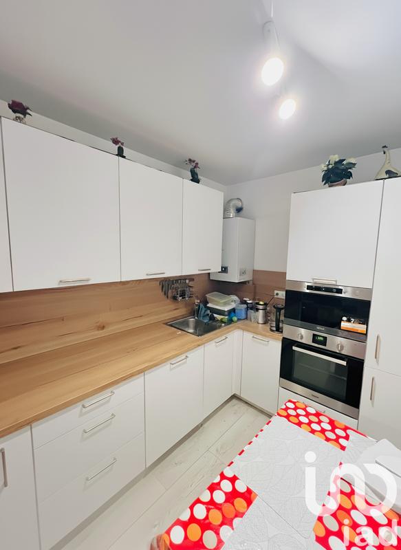 Appartement - 67 m² - 3 pièces