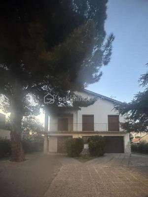 Pavillon - 164 m² - 4 pièces