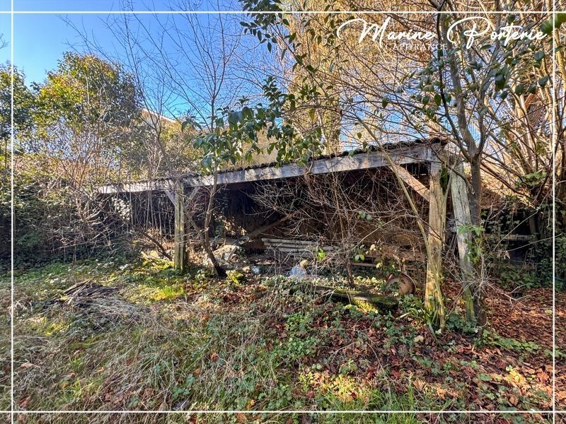 Maison traditionnelle - 420 m² - 13 pièces