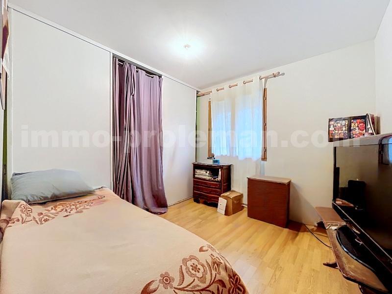 Maison jumelée - 90 m² - 5 pièces