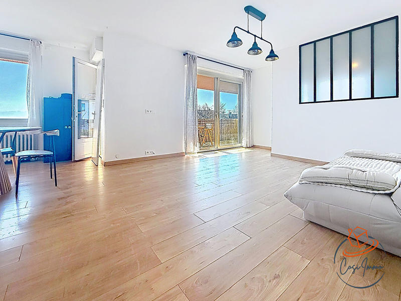 Appartement - 90 m² - 4 pièces