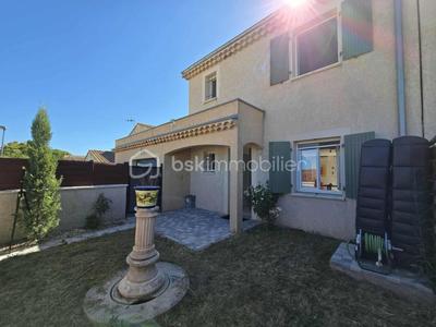 Maison - 95 m² - 4 pièces