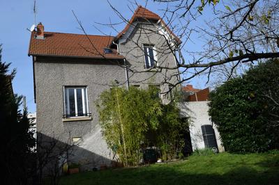 Maison de ville - 136 m² - 8 pièces