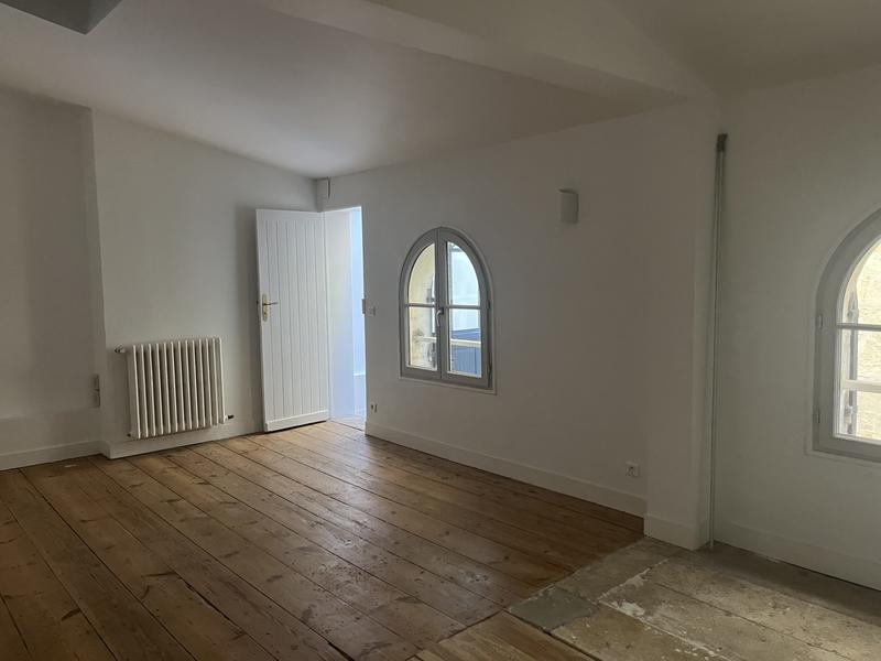 Appartement - 174 m² - 5 pièces