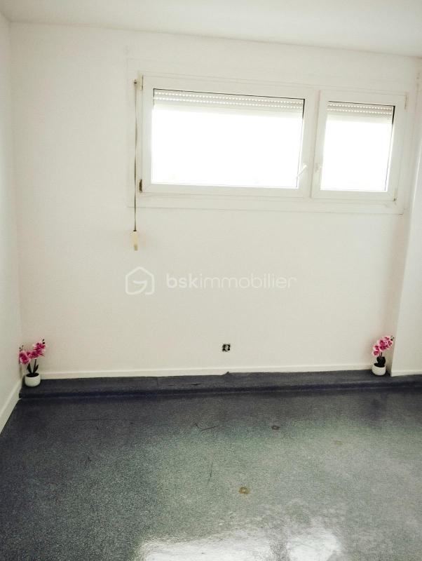 Studio - 13 m² - 1 pièce