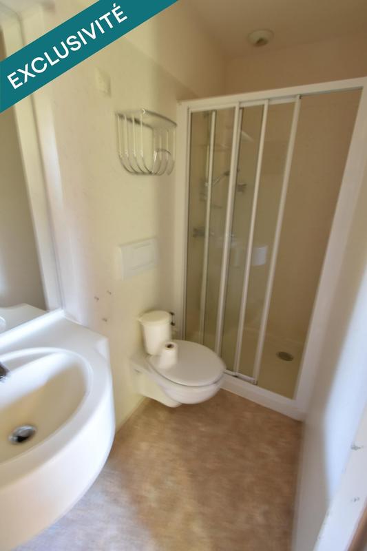 Maison - 301 m² - 12 pièces