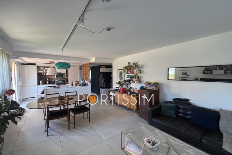 Appartement - 88 m² - 4 pièces