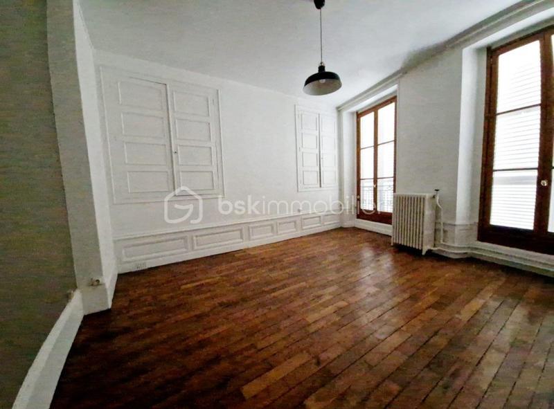 Appartement - 76 m² - 3 pièces