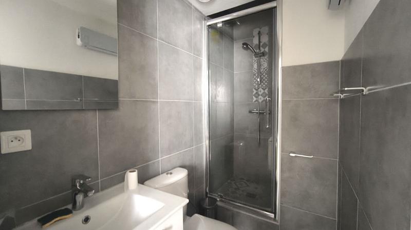 Immeuble - 179 m² - 7 pièces