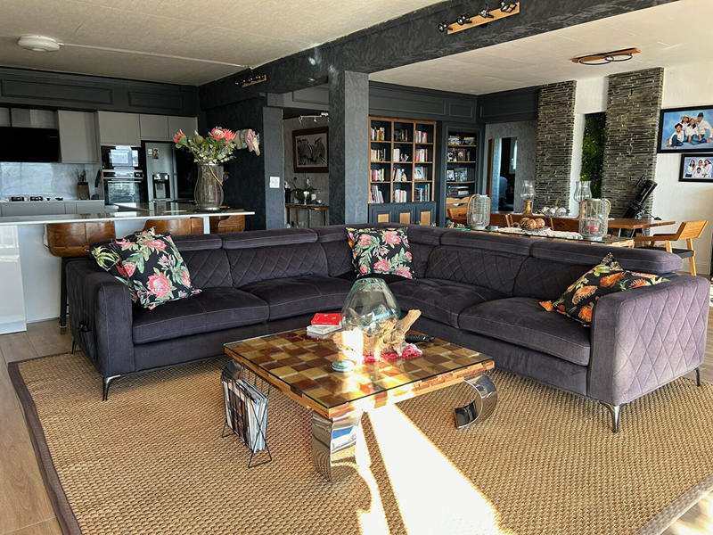 Appartement - 166 m² - 4 pièces