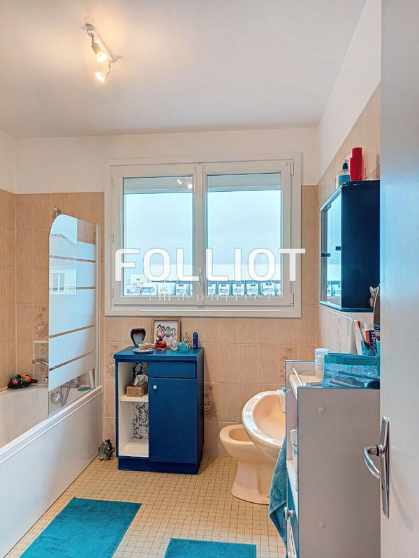 Maison - 136 m² - 6 pièces