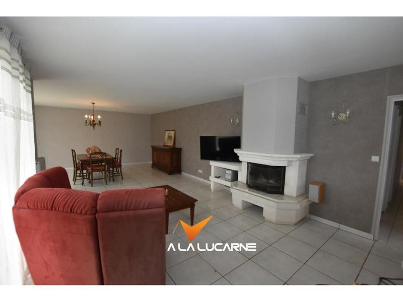 Maison - 122 m² - 4 pièces