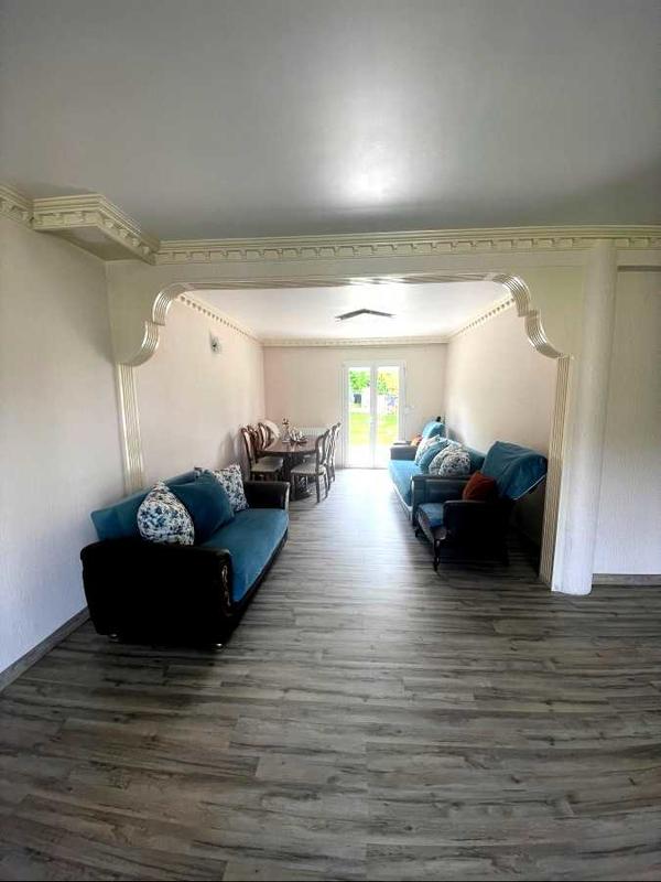 Maison - 380 m² - 12 pièces