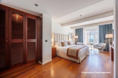 Penthouse - 218 m² - 5 pièces