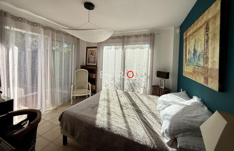 Appartement - 102 m² - 3 pièces