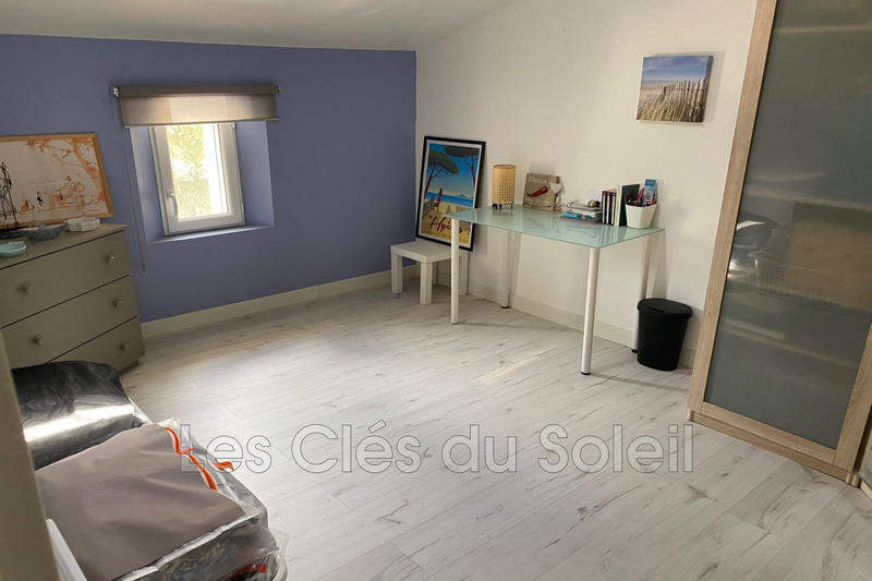 Maison - 104 m² - 4 pièces