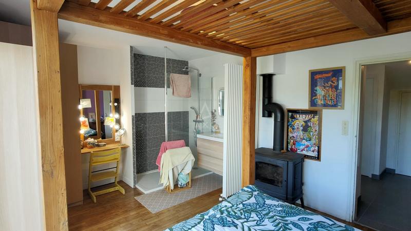 Maison - 143 m² - 7 pièces