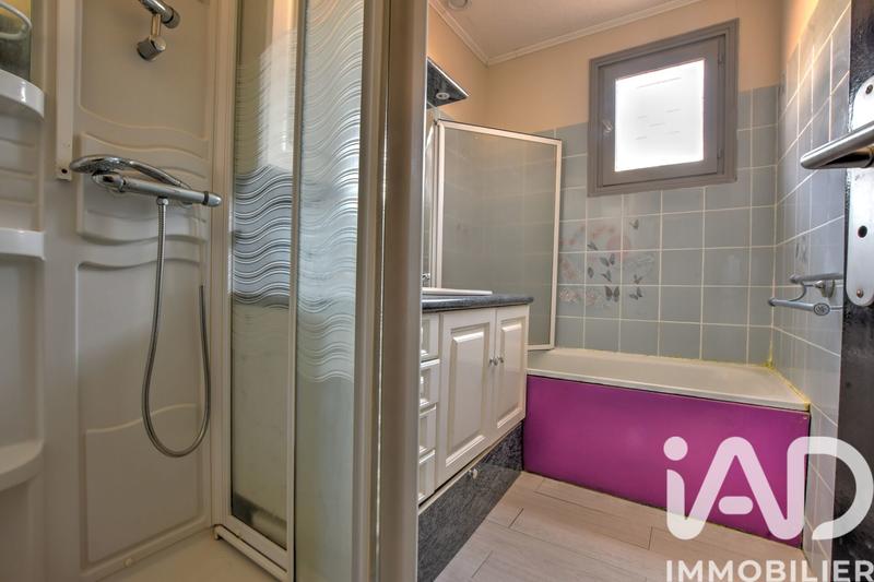 Maison - 93 m² - 6 pièces