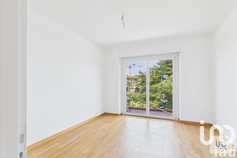 Appartement - 77 m² - 3 pièces