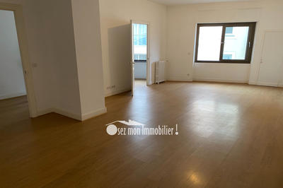 Appartement - 110 m² - 3 pièces