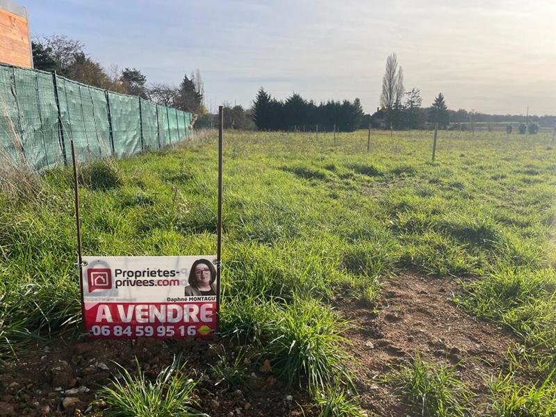 Terrain constructible - 2 126 m²